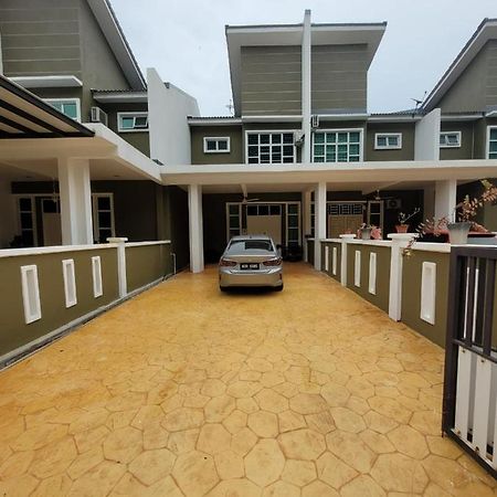 Teduhan Abqory Kuala Terengganu Dış mekan fotoğraf